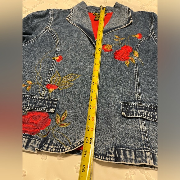 Vintage Embroidered Jean Jacket Mirasol Size XL Rose Floral Soft Stretch Denim - Picture 8 of 9